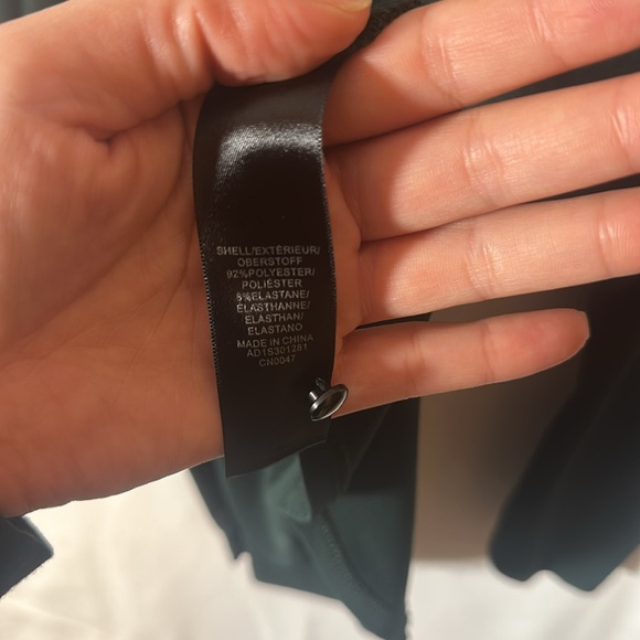 Adrianna Papell forest green blouse - Picture 7 of 7